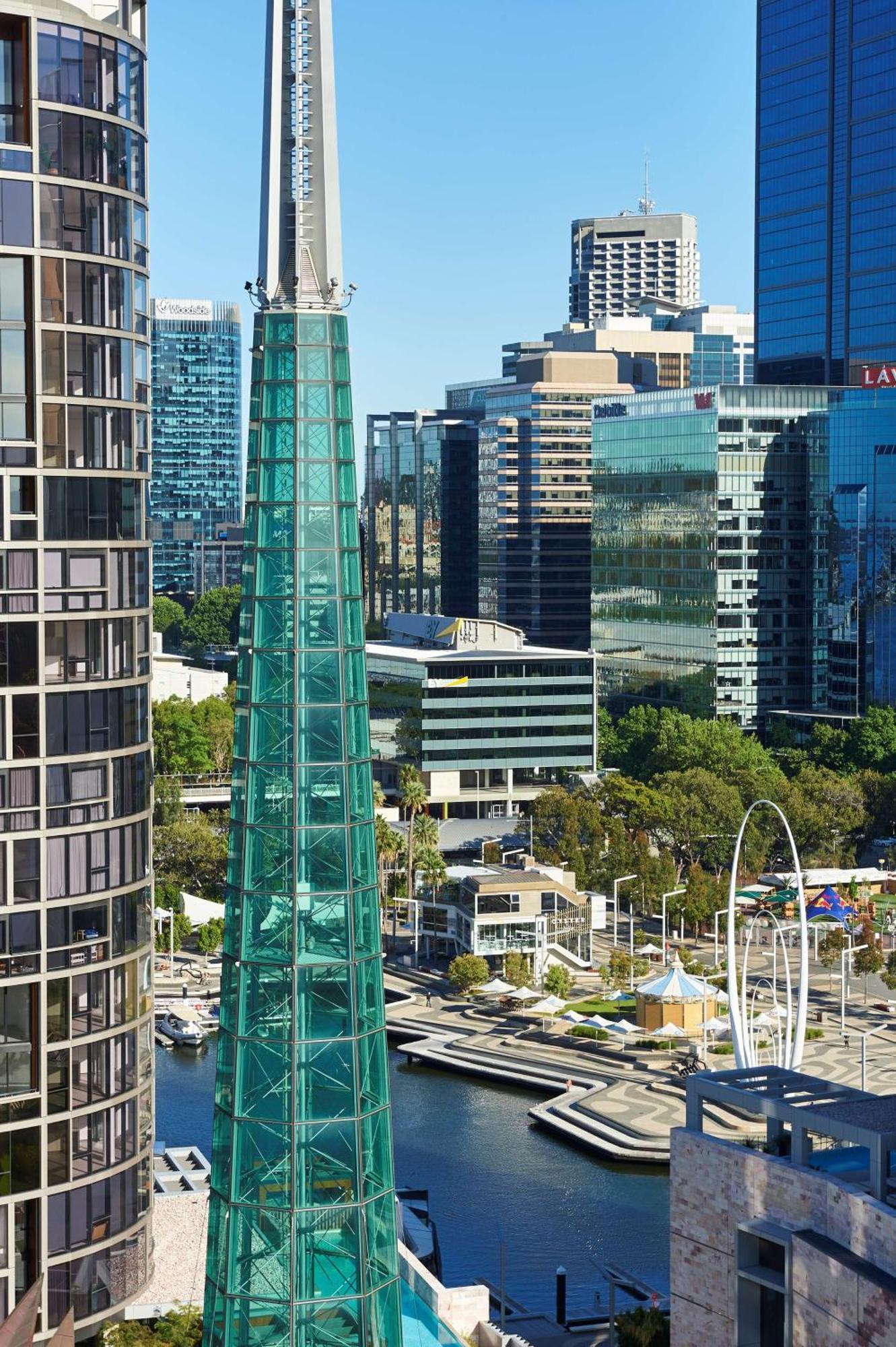 Doubletree By Hilton Perth Waterfront Hotel Exterior photo